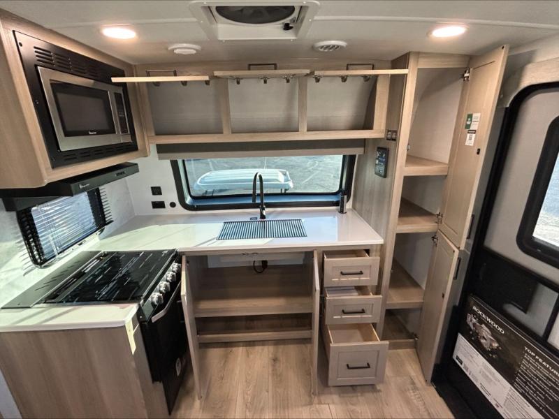 2026 Forest River Rockwood Ultra Lite 2619FK, $ 56,066