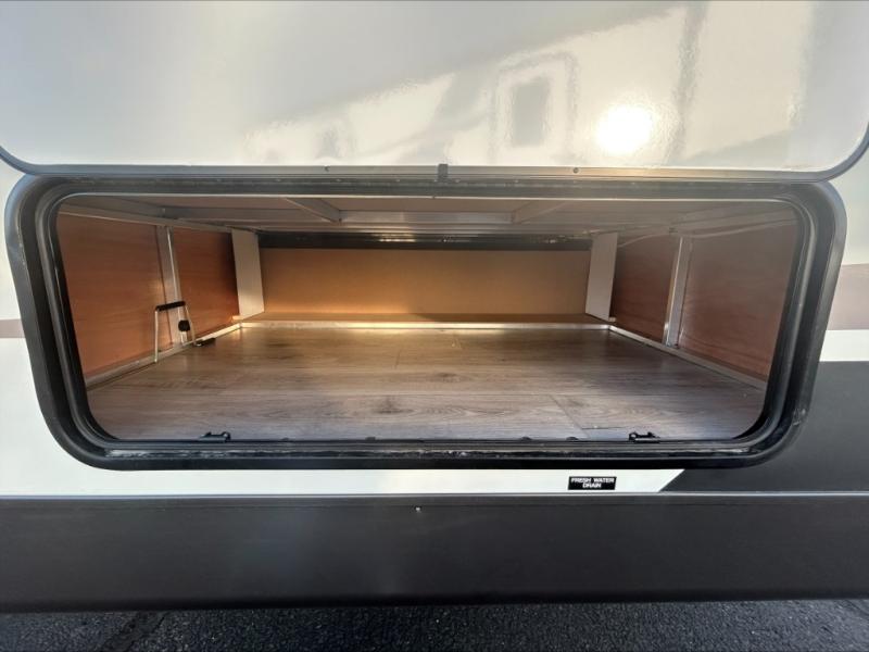 2026 Forest River Rockwood Ultra Lite 2619FK, $ 56,066