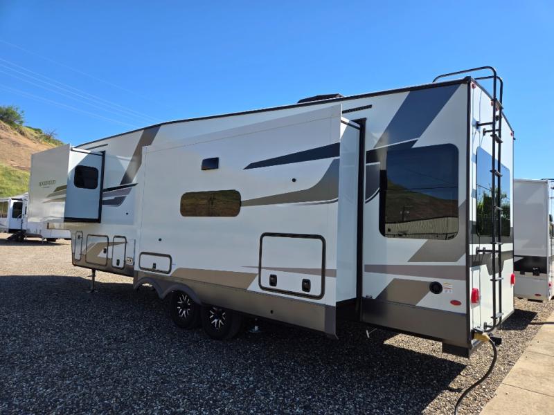 2026 Forest River Rockwood Signature Fifth Wheel R, $ 79,998