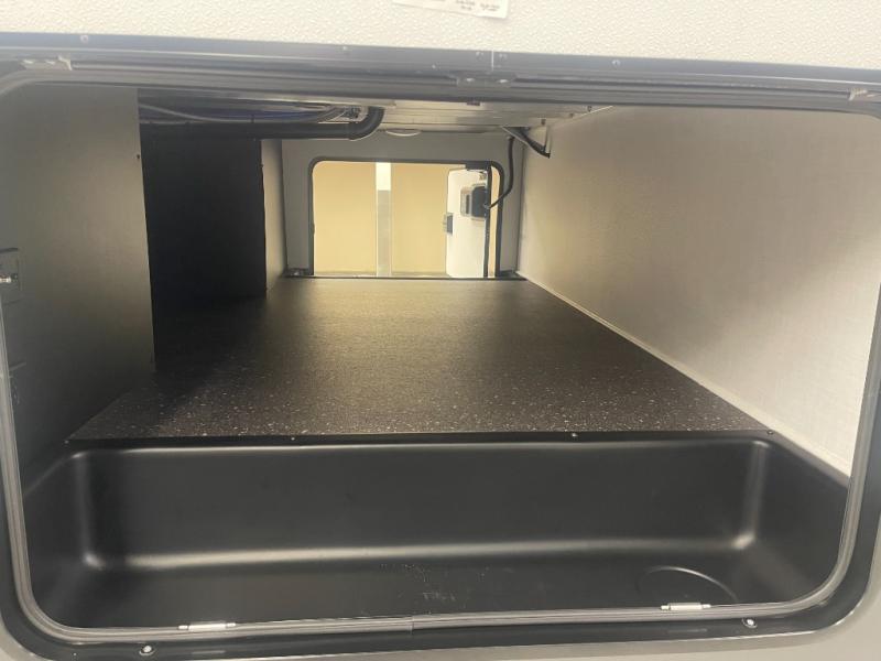 2026 Forest River Rockwood Signature Fifth Wheel R, $ 59,998