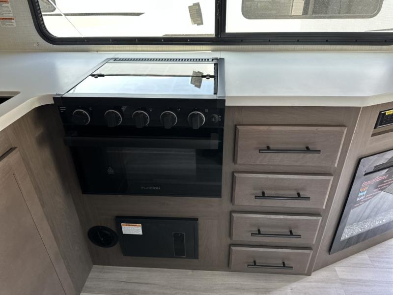 2026 Keystone Cougar Half-Ton (Travel Trailer) 25R, $ 48,979