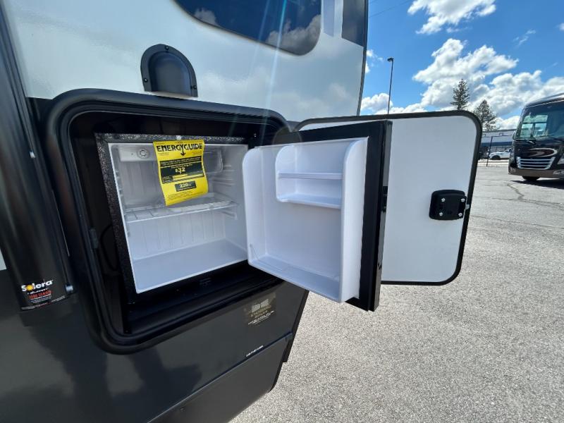 2026 Forest River Rockwood Mini Lite 2506FK, $ 47,664