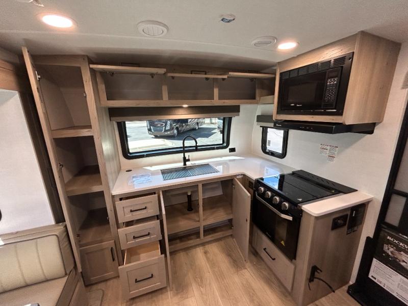 2026 Forest River Rockwood Mini Lite 2506FK, $ 47,664