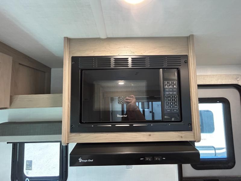 2026 Forest River Rockwood Mini Lite 2506FK, $ 47,664