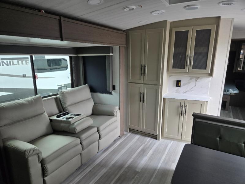 2026 Keystone Cougar Half-Ton (Travel Trailer) 25M, $ 48,979