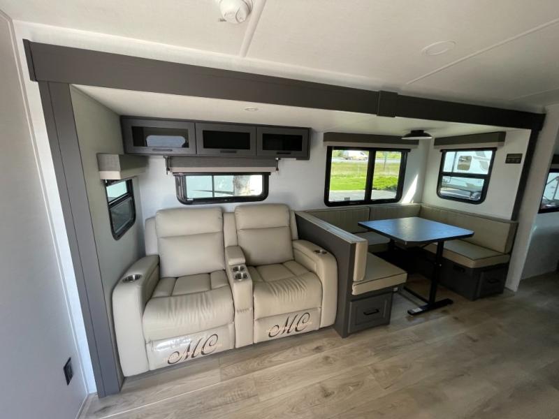 2026 Forest River Rockwood Ultra Lite 2706BH, $ 54,993