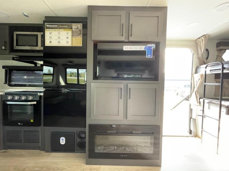 2026 Forest River Rockwood Ultra Lite 2706BH, $ 54,993