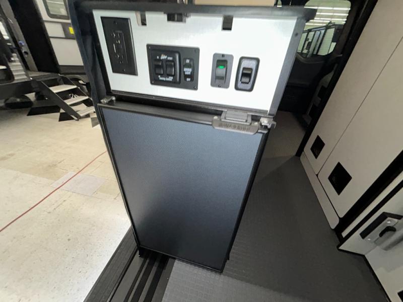 2027 Winnebago Revel Sport 44C, $ 169,990