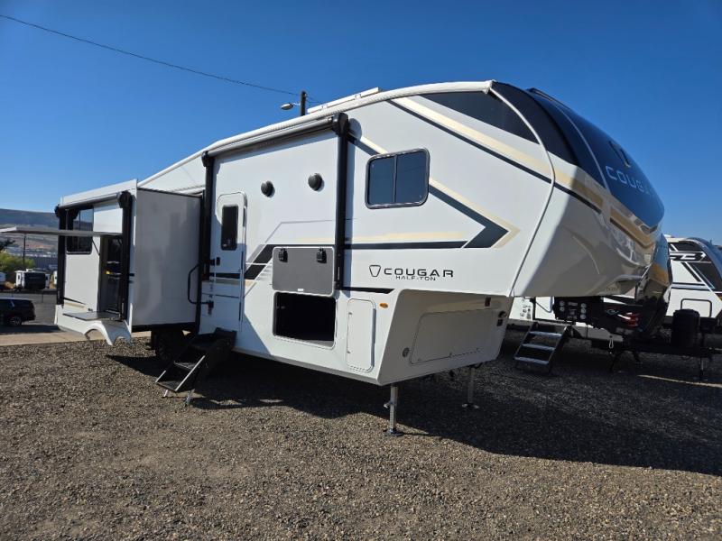 2026 Keystone Cougar Half-Ton (Fifth Wheel) 26RKE, $ 59,998
