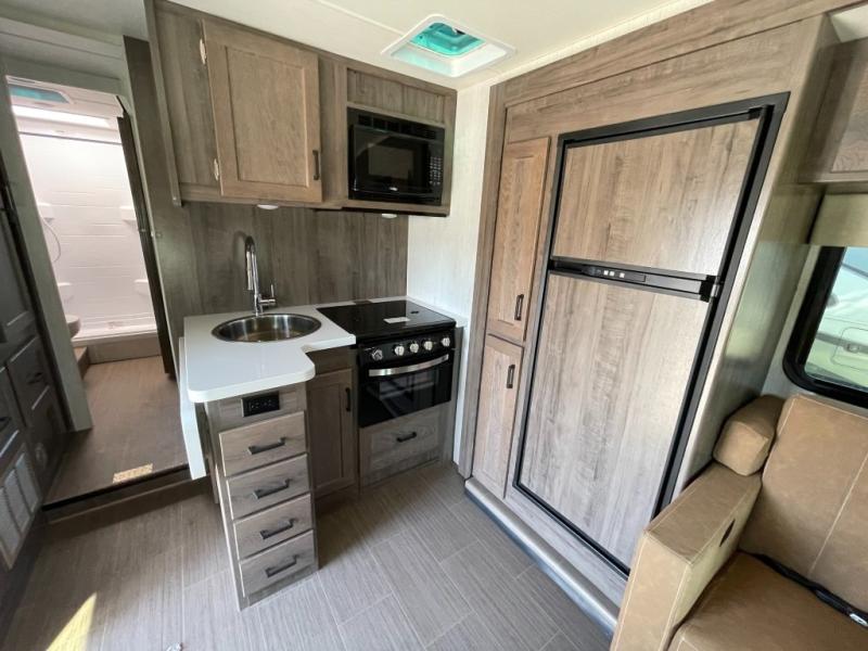 2026 Winnebago Minnie Winnie® NPF 26NP, $ 119,998