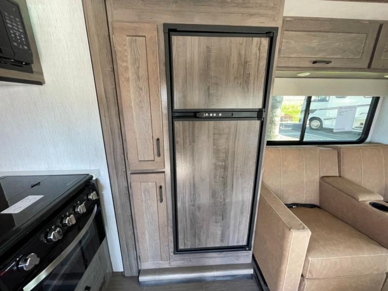 2026 Winnebago Minnie Winnie® NPF 26NP, $ 119,998