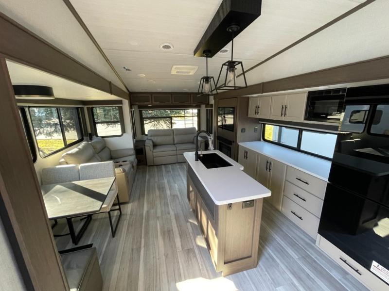 2026 Keystone Cougar Half-Ton (Fifth Wheel) 28RLI, $ 62,998