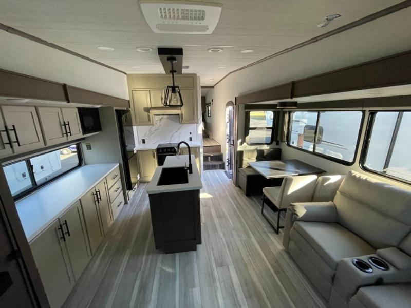 2026 Keystone Cougar Half-Ton (Fifth Wheel) 28RLI, $ 62,998