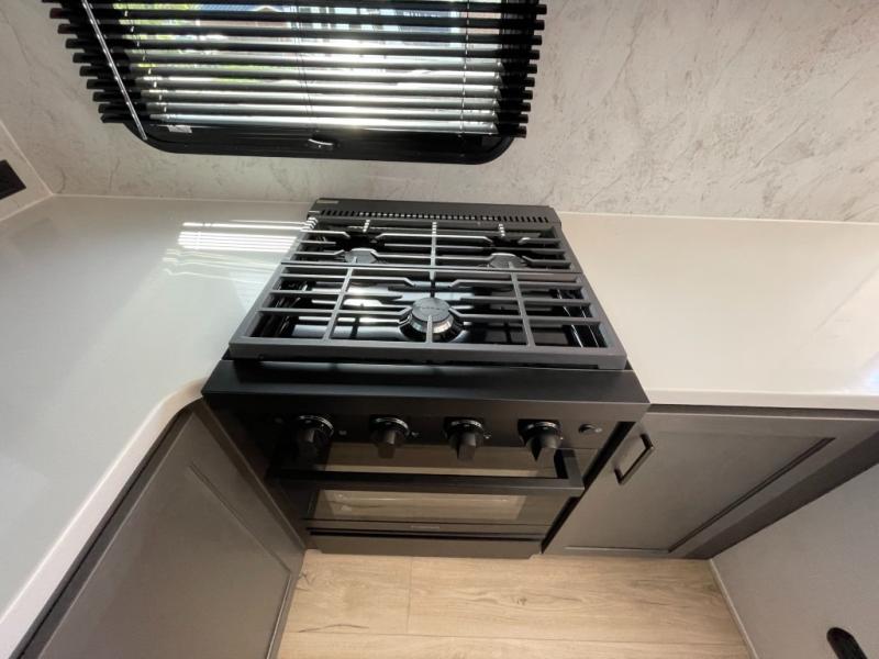 2026 Forest River Rockwood Signature Travel Traile, $ 59,958