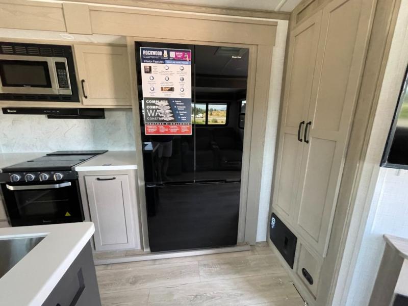 2025 Forest River Rockwood Signature Travel Traile, $ 57,998