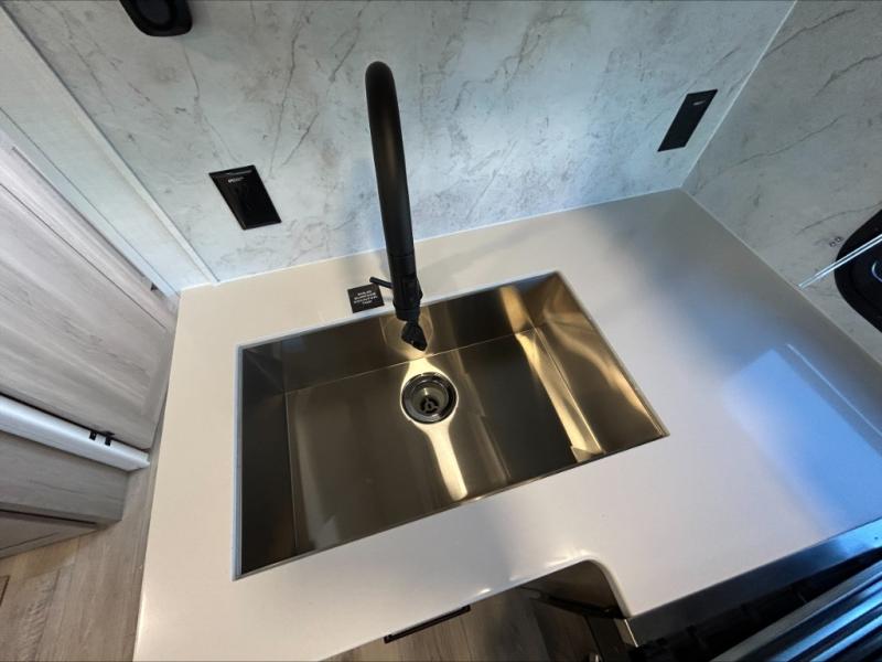 2026 Forest River Rockwood Ultra Lite 2618RD, $ 55,377