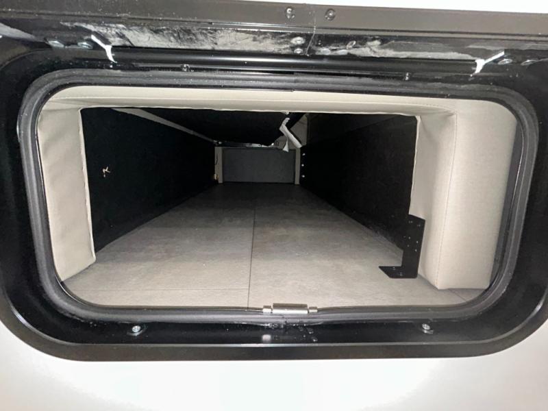 2025 Forest River Rockwood Signature Travel Traile, $ 59,998