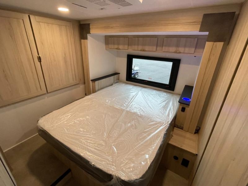 2026 Coachmen Cross Trail XL 26XG, $ 119,998