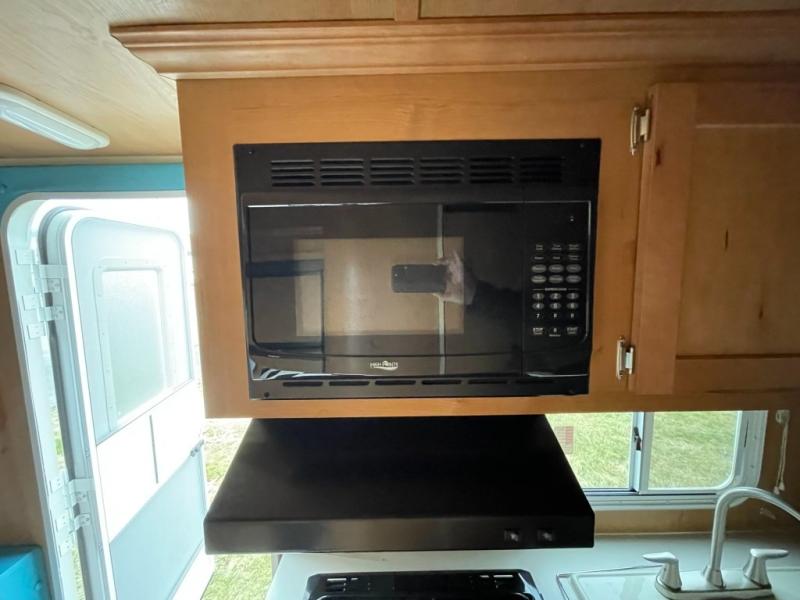 2018 Riverside RV White Water 195, $ 19,990