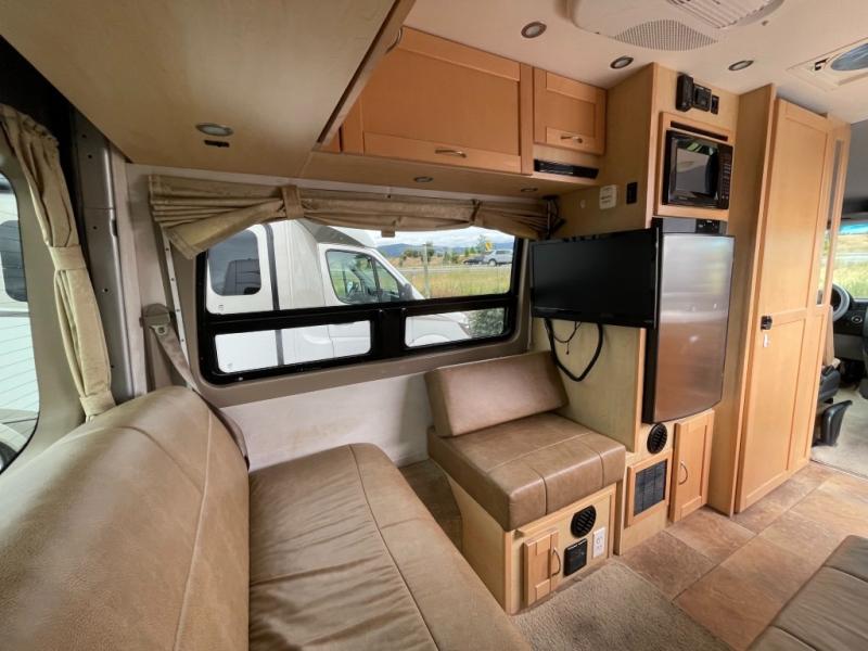 2014 Pleasure-Way Ascent, $ 59,990