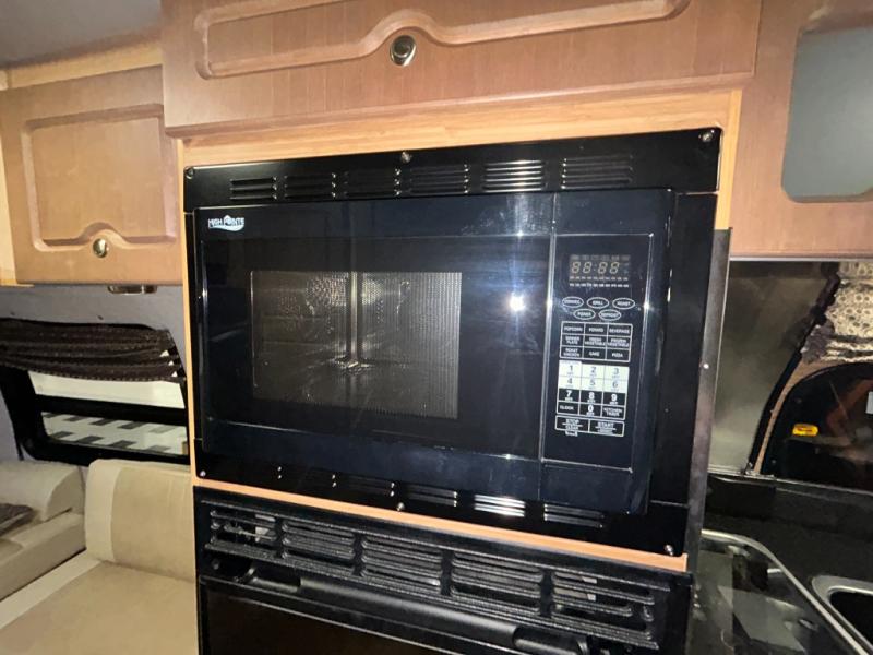 2016 Roadtrek 210, $ 78,990