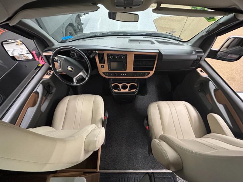 2016 Roadtrek 210, $ 78,990