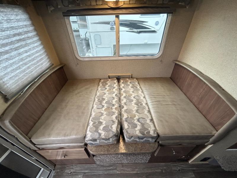 2020 Northwood Arctic Fox 865 Wet Bath, $ 34,990