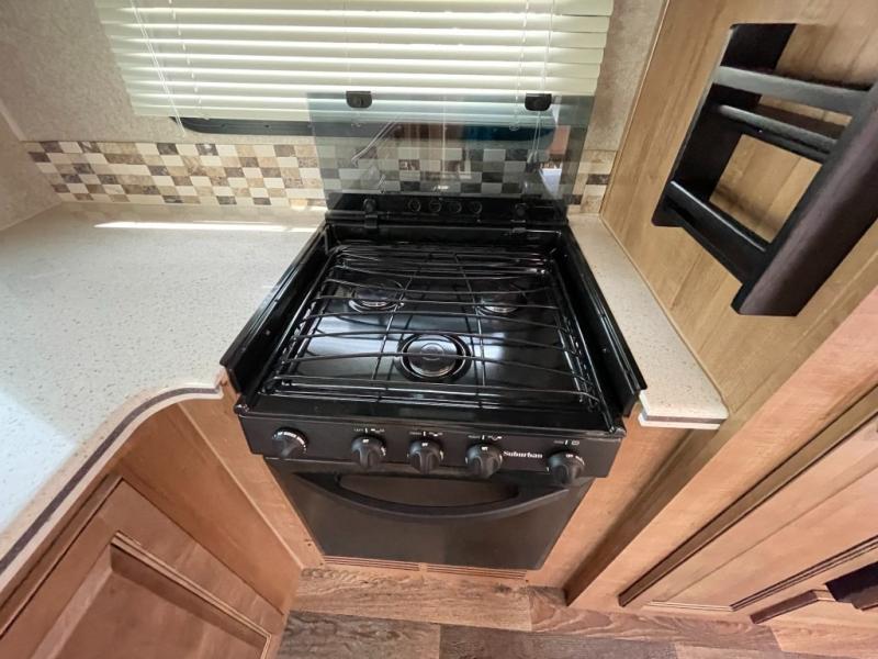 2017 Forest River Rockwood 8335BSS, $ 29,990
