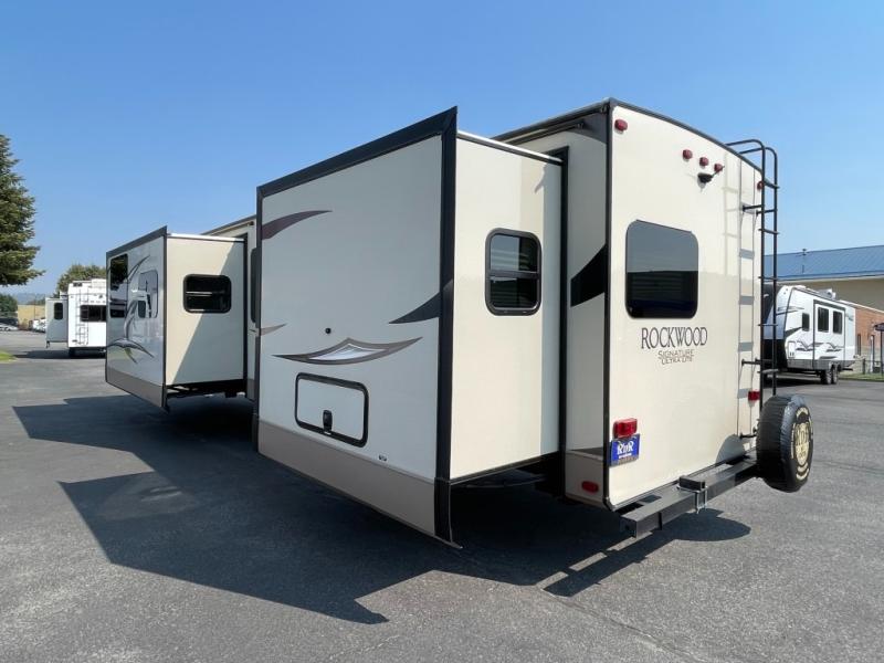 2017 Forest River Rockwood 8335BSS, $ 29,990
