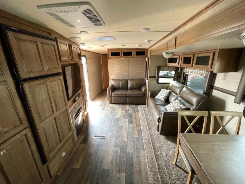 2017 Forest River Rockwood 8335BSS, $ 29,990