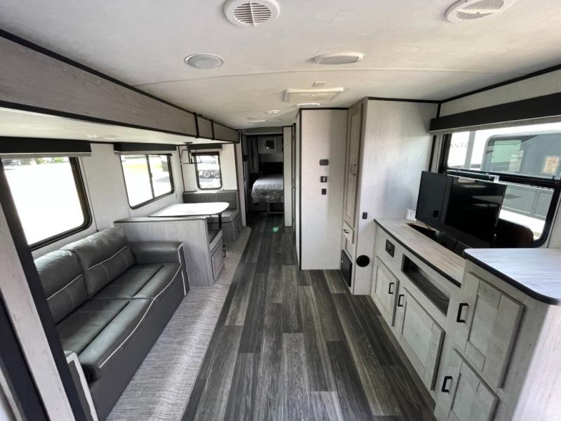 2021 Fleetwood Mallard M25, $ 22,990