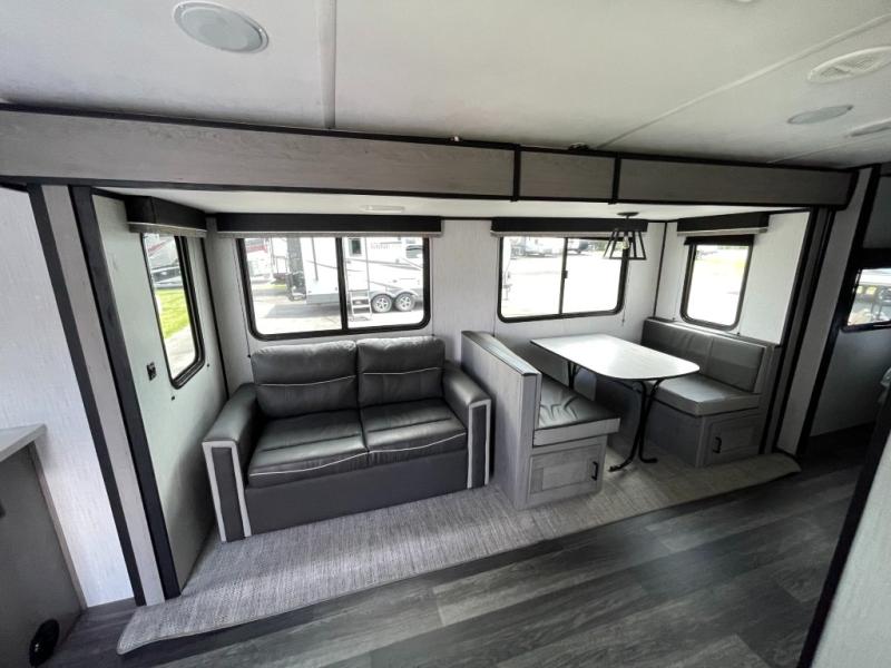2021 Fleetwood Mallard M25, $ 22,990