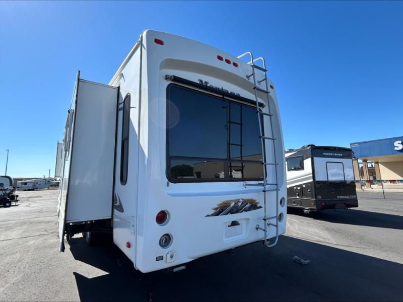 2011 Keystone Montana 3455SS, $ 34,990
