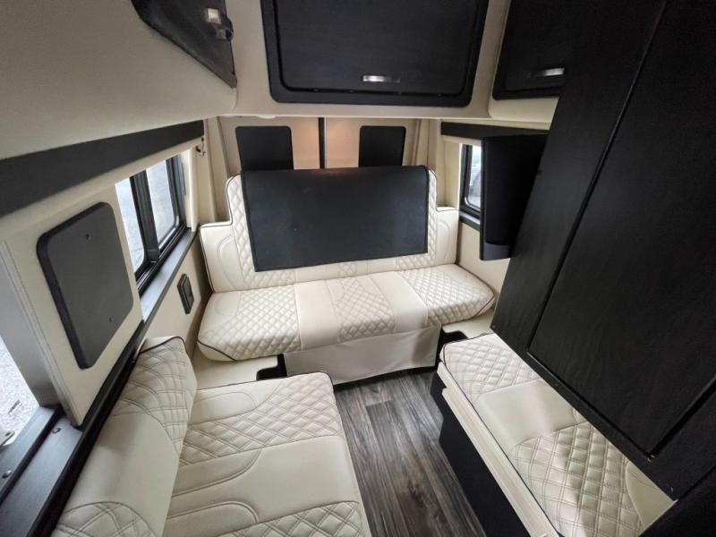 2021 American Coach Passage MD2 Lounge 170 STD, $ 99,990