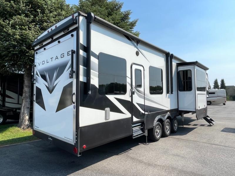 2022 Dutchmen Voltage 40, $ 79,990