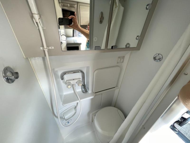2022 Thor Motor Coach Sanctuary 19L, $ 89,990