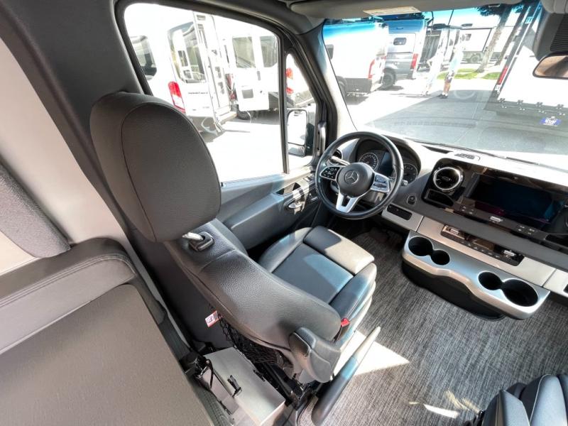 2022 Thor Motor Coach Sanctuary 19L, $ 89,990