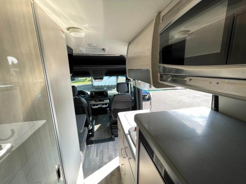 2022 Thor Motor Coach Sanctuary 19L, $ 89,990