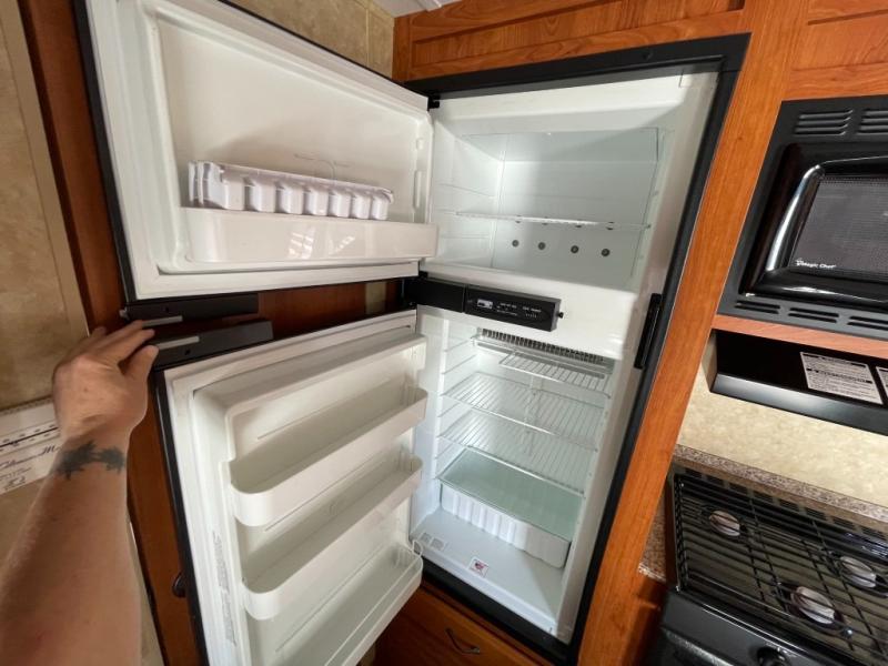 2011 Coachmen Catalina 22FB, $ 15,990