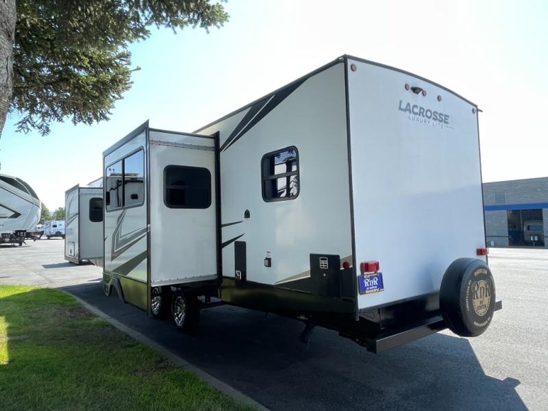 2022 Prime Time Manufacturing Lacrosse 3411RK, $ 39,990