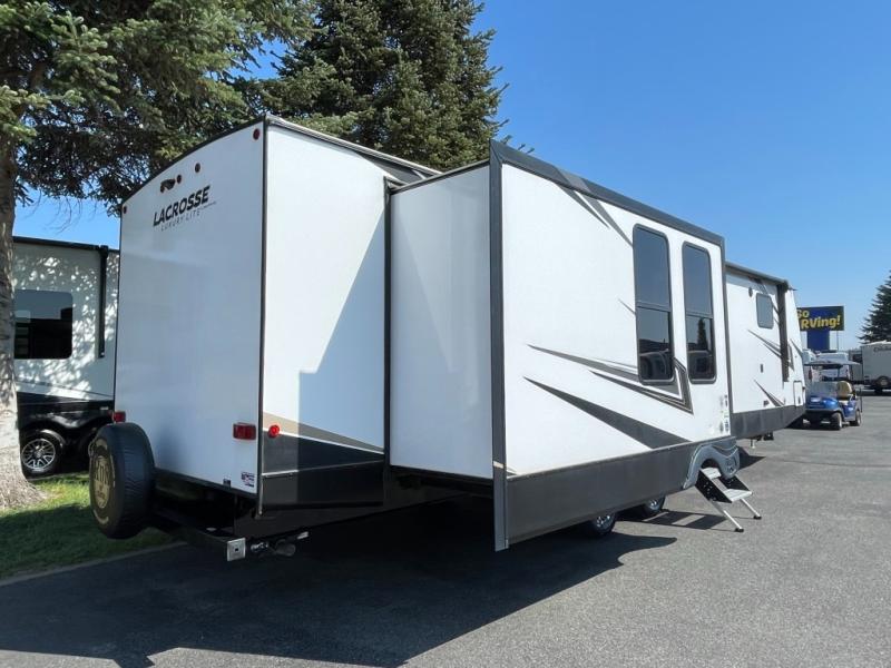 2022 Prime Time Manufacturing Lacrosse 3411RK, $ 39,990