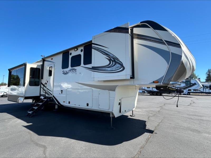 2020 Grand Design Solitude 373FB, $ 69,990