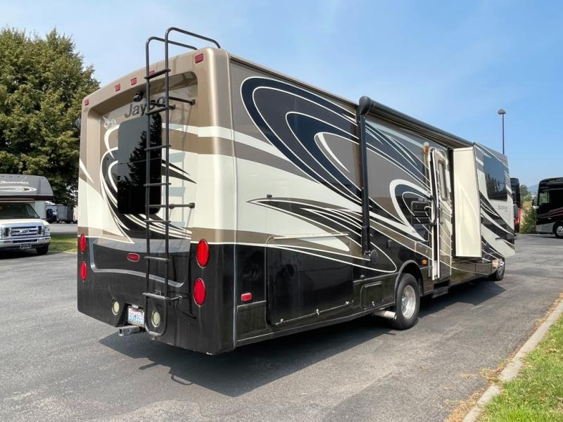 2015 Jayco Melbourne 29D, $ 69,990