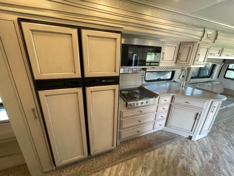 2020 Newmar Canyon Star 3513, $ 139,990