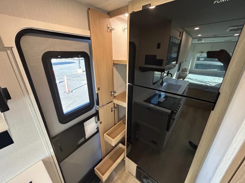 2026 Winnebago Thrive 18FBS, $ 36,990