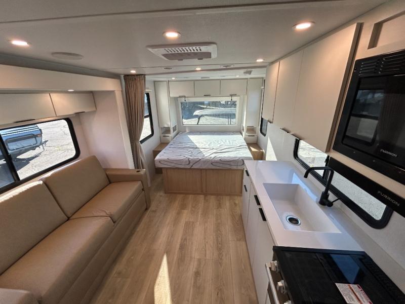 2026 Winnebago Thrive 18FBS, $ 36,990