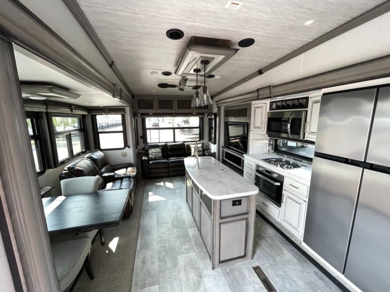 2020 Keystone Montana 3120RL, $ 59,990