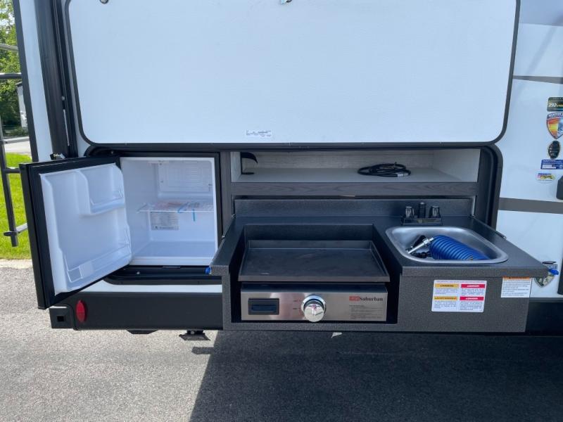 2025 Venture SportTrek ST292VBH, $ 49,990