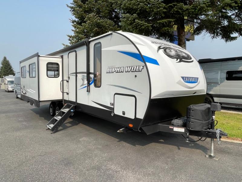 2021 Forest River Cherokee Alpha Wolf 26RL-L, $ 29,990