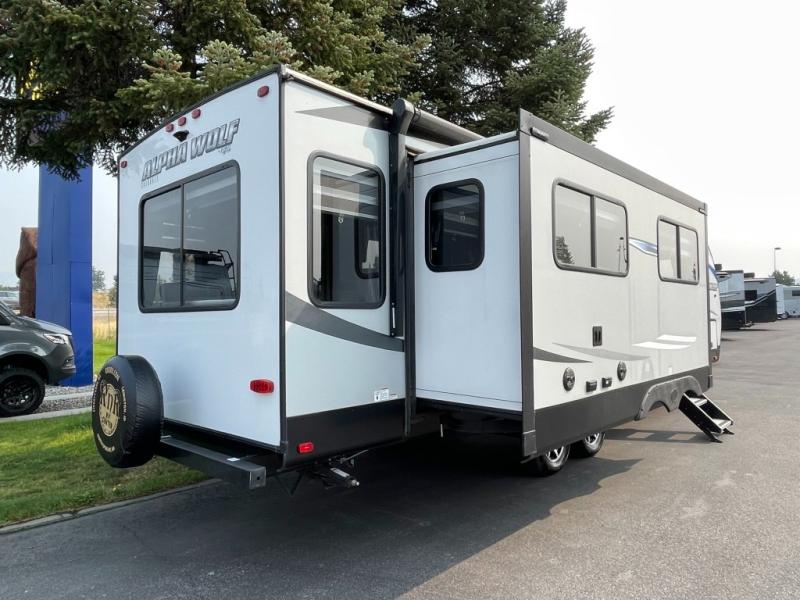 2021 Forest River Cherokee Alpha Wolf 26RL-L, $ 29,990